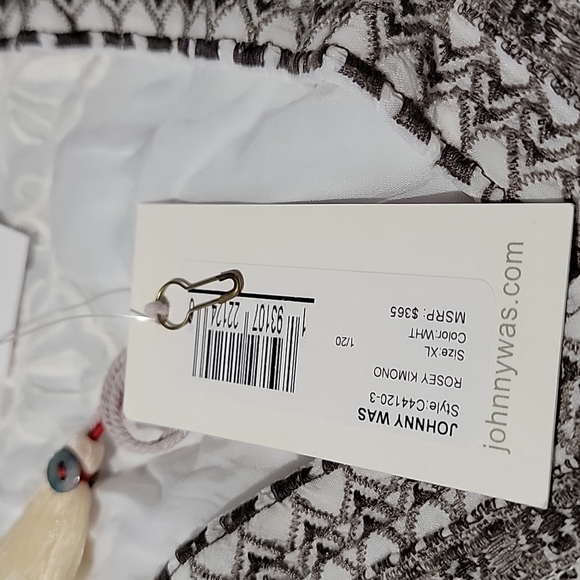 Johnny Was Rosey Kimono Top - Picture 8 of 17